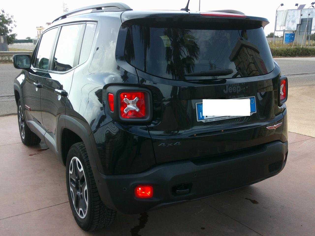 Jeep Renegade 2.0 Mjt 170CV 4WD Active Drive Low Trailhawk