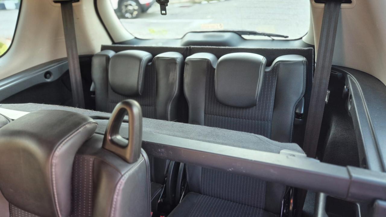 Renault Scenic Scénic 1.5 dCi 110CV*7 POSTI*