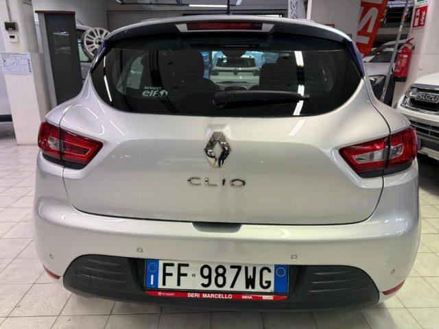 RENAULT Clio 1.2 75CV 5 porte Zen