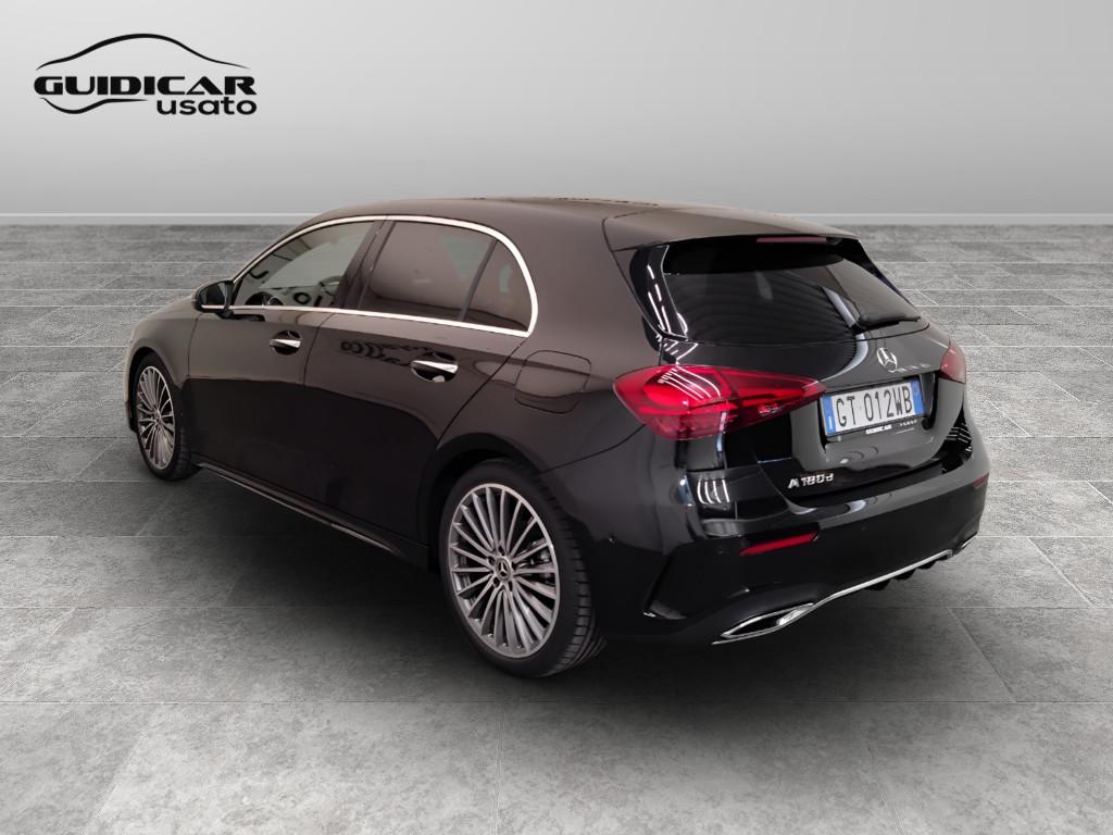 Mercedes-Benz Classe A - W177 2023 - A 180 d AMG Line Advanced Plus auto