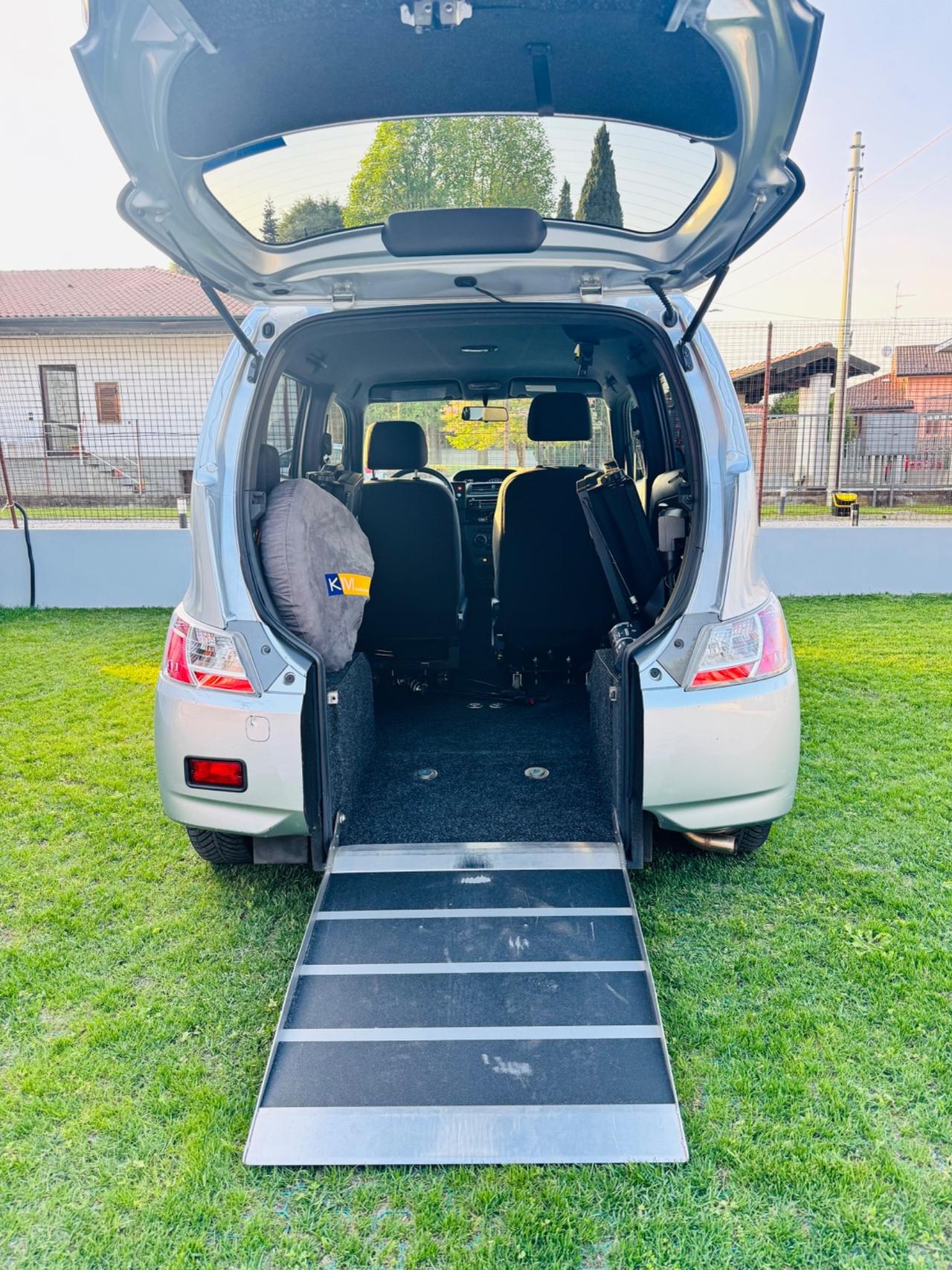 Daihatsu Materia trasporto e guida Disabili