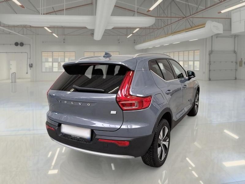 VOLVO XC40 T4 RECHARGE PLUG-IN AUTO CORE SUV
