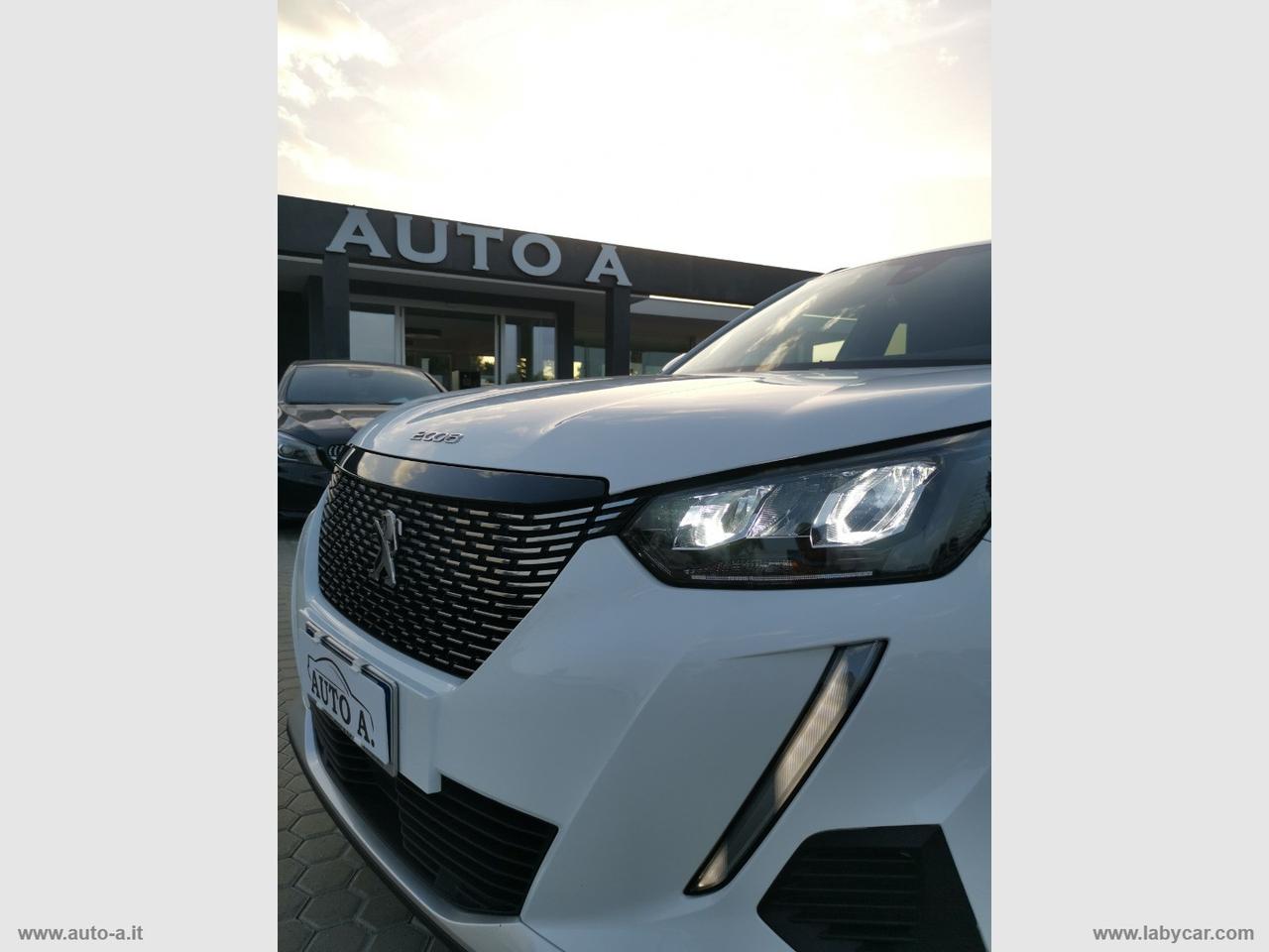 PEUGEOT 2008 BlueHDi 110 S&S Allure