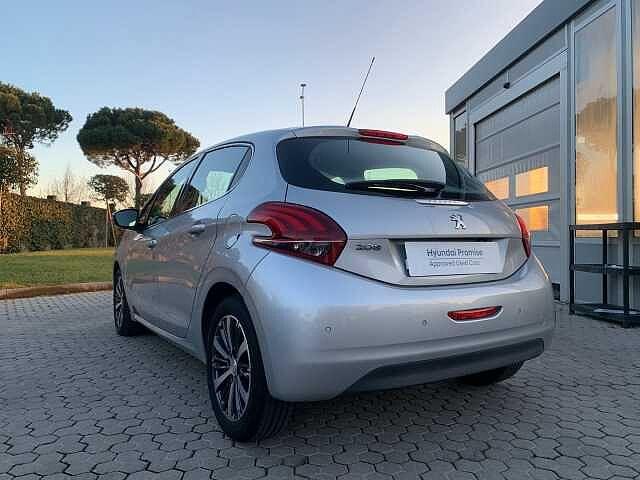 Peugeot 208 BlueHDi 100 5 porte Allure