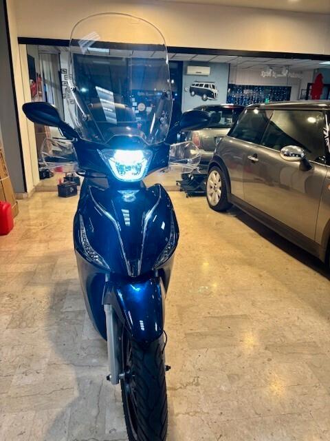 Kymco People 125S Anche permuta Garanzia