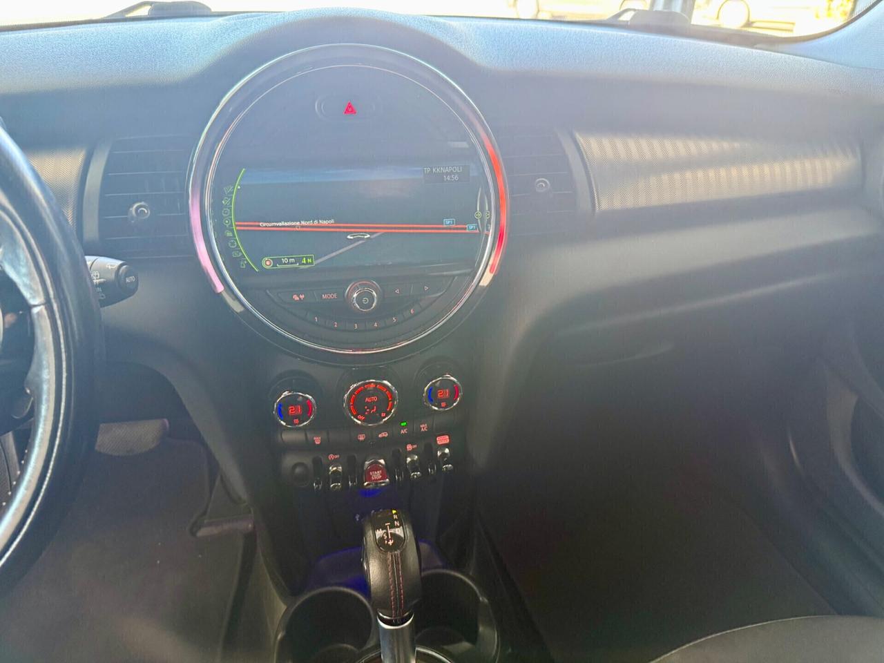 Mini 2.0 Cooper SD aut. Hype 5 porte