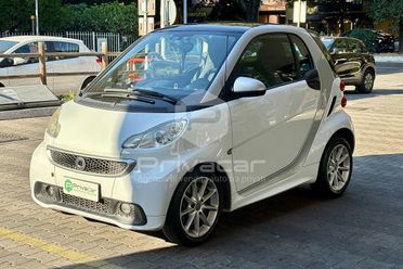 SMART fortwo 1000 52 kW MHD coupé pulse
