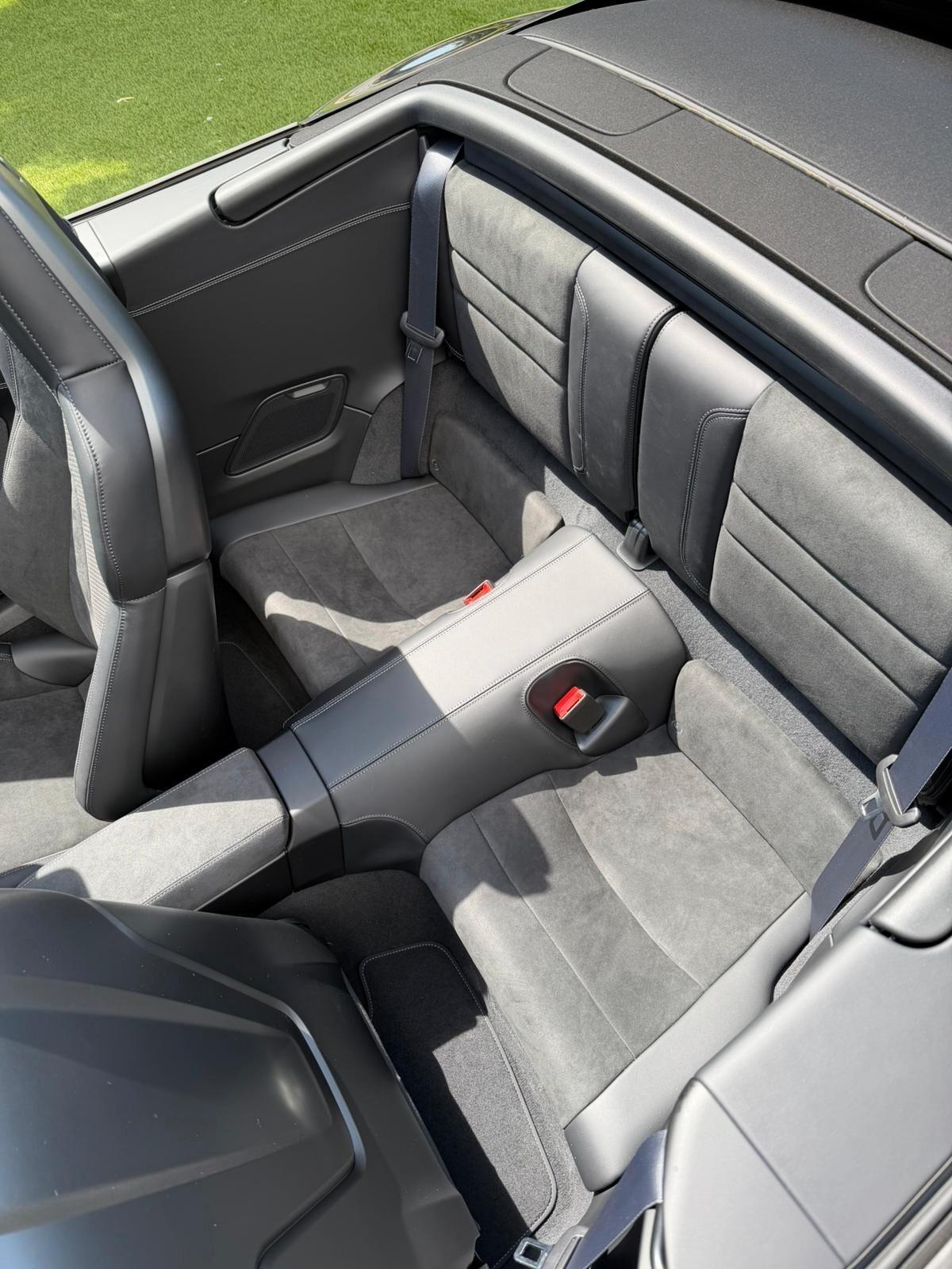 Porsche 911 Carrera GTS Cabrio