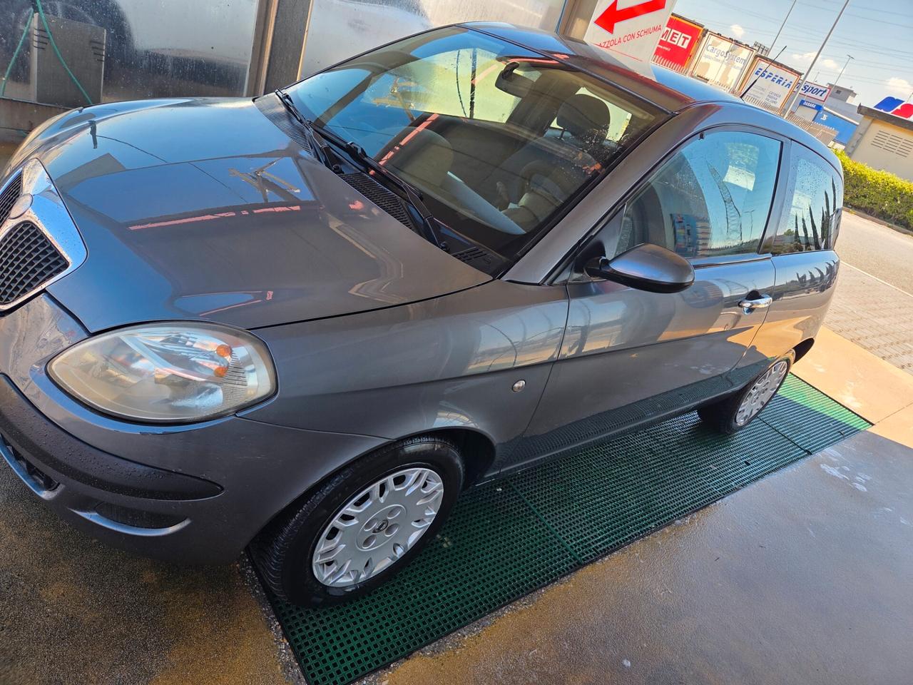Lancia Ypsilon 1.3 MJT 75 CV Oro 2007