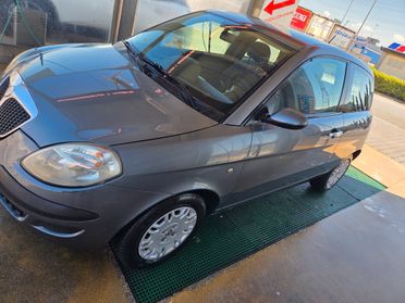 Lancia Ypsilon 1.3 MJT 75 CV Oro 2007