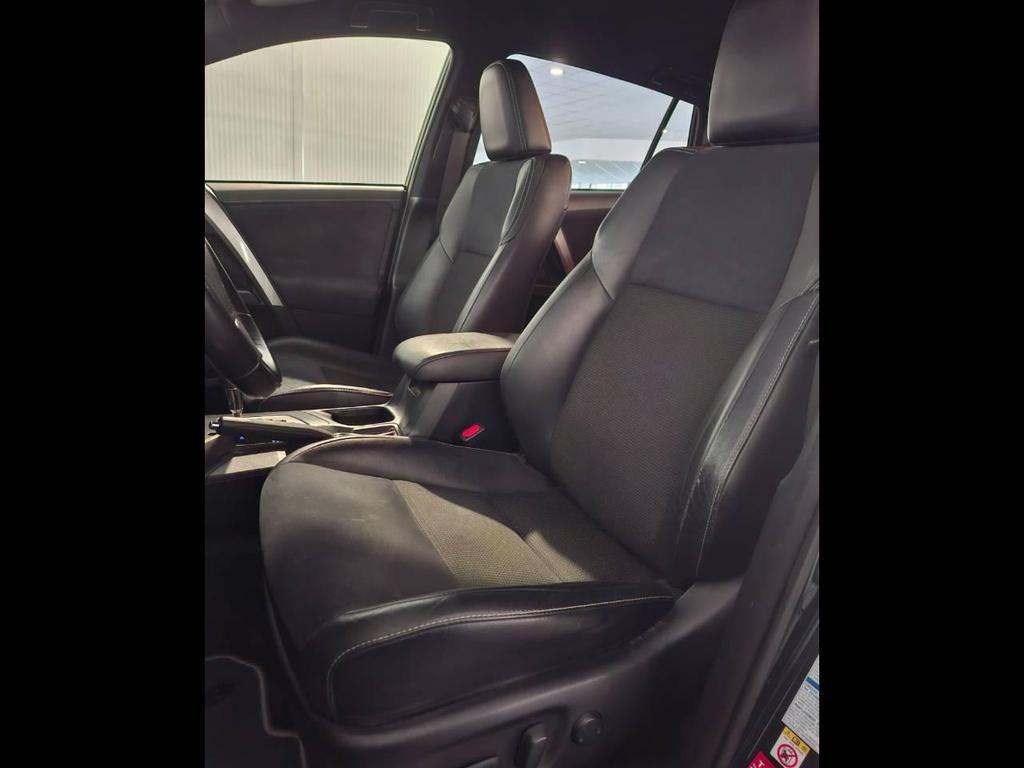 Toyota RAV4 5 Porte 2.5 VVT-i Hybrid Exclusive 4WD E-CVT