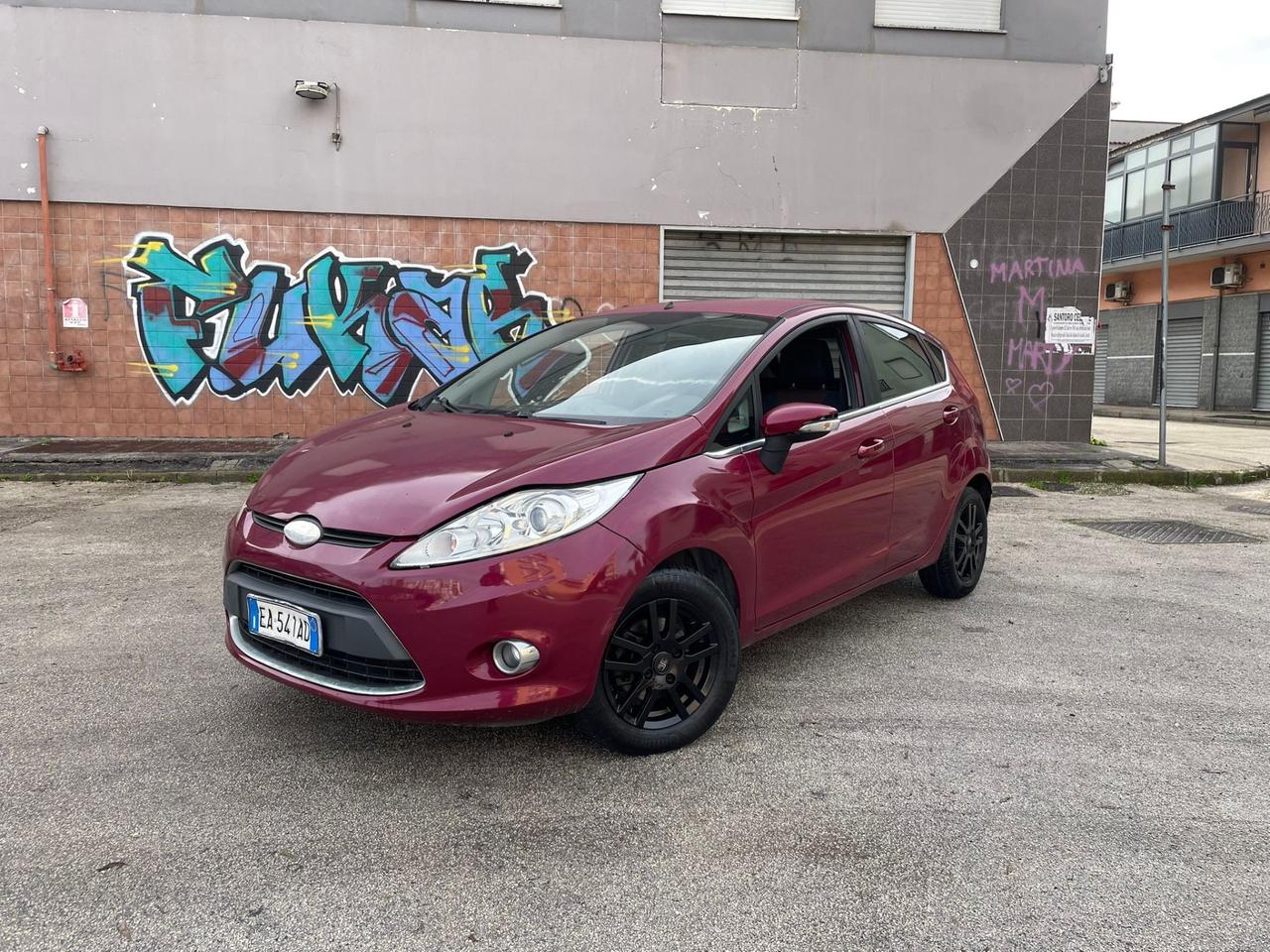 Ford Fiesta 1.4 5 porte Bz.- GPL Titanium IN PERFETTE CONDIZIONI