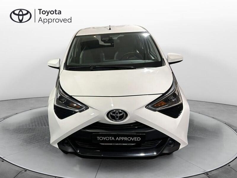 Toyota Aygo Aygo Connect 1.0 VVT-i 72 CV 5 porte x-fun