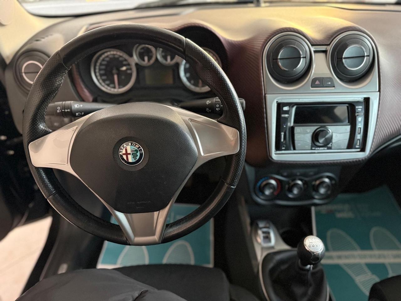 Alfa Romeo MiTo 1.4 105 CV M.air S&S Distinctive Sport Pack