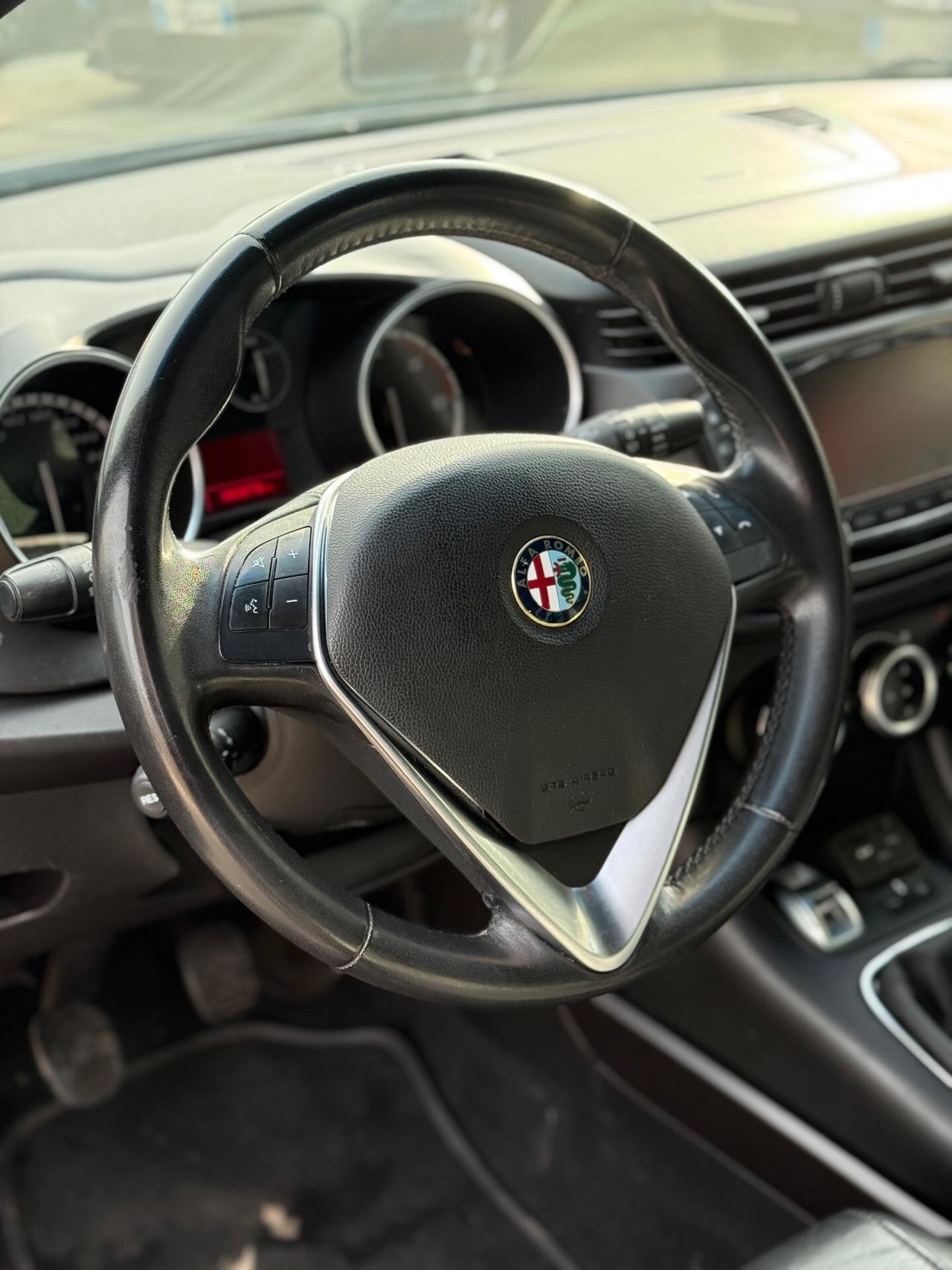 Alfa Romeo Giulietta 1.6 JTDm-2 120 CV Exclusive