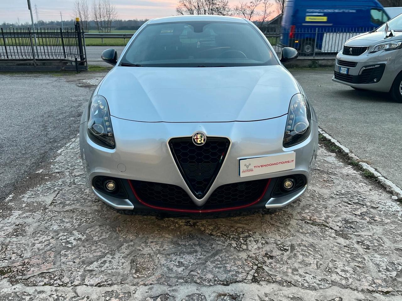 Alfa Romeo Giulietta 1.6 JTDm TCT 120 CV Super Pack sportivo Veloce