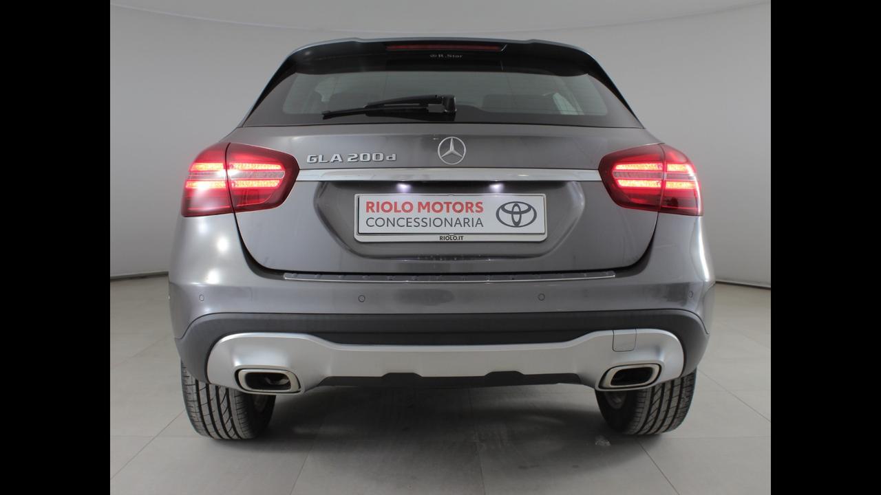 Mercedes-Benz GLA-X156 2017 - GLA 200 d Sport auto