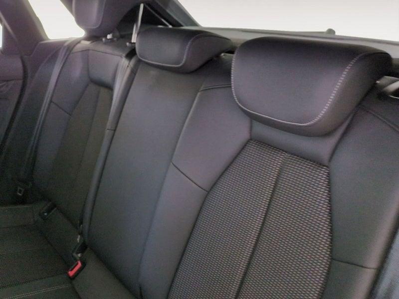 Audi A3 35 TDI S tronic S line Edition