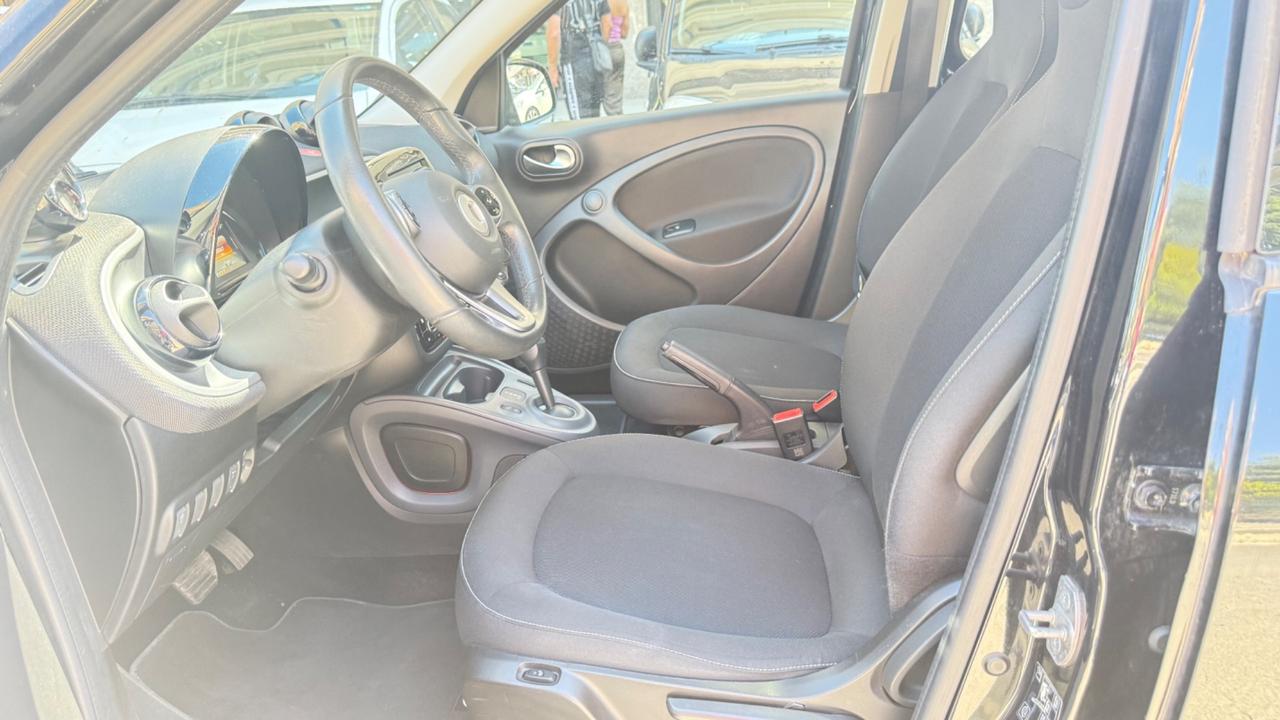 Smart ForFour 90 0.9 Turbo Passion LED NAVI PDC CERCHI 15 BLUETOOTH