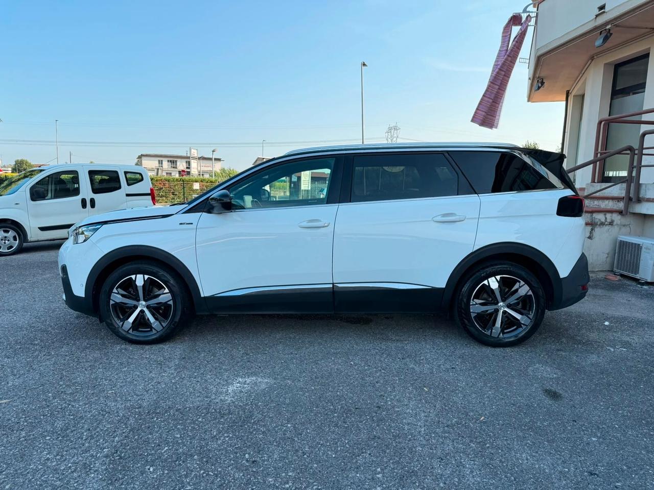 Peugeot 5008 BlueHDi 130 S&S EAT8 GT Line