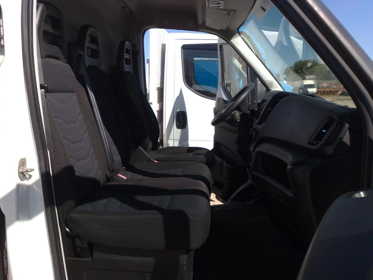 Iveco Daily 35s14 2.3hpt furgone di serie - 2018