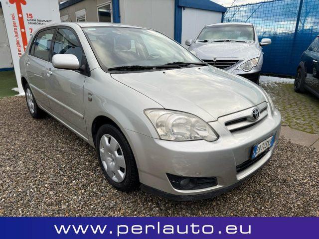 TOYOTA Corolla 1.4 D 5 porte Sol CAMBIO AUTOMATICO