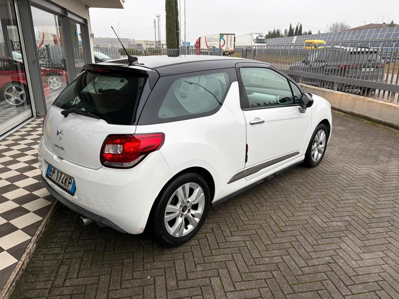 DS3 3 1.4 VTi 95 GPL AIRDREAM CHIC