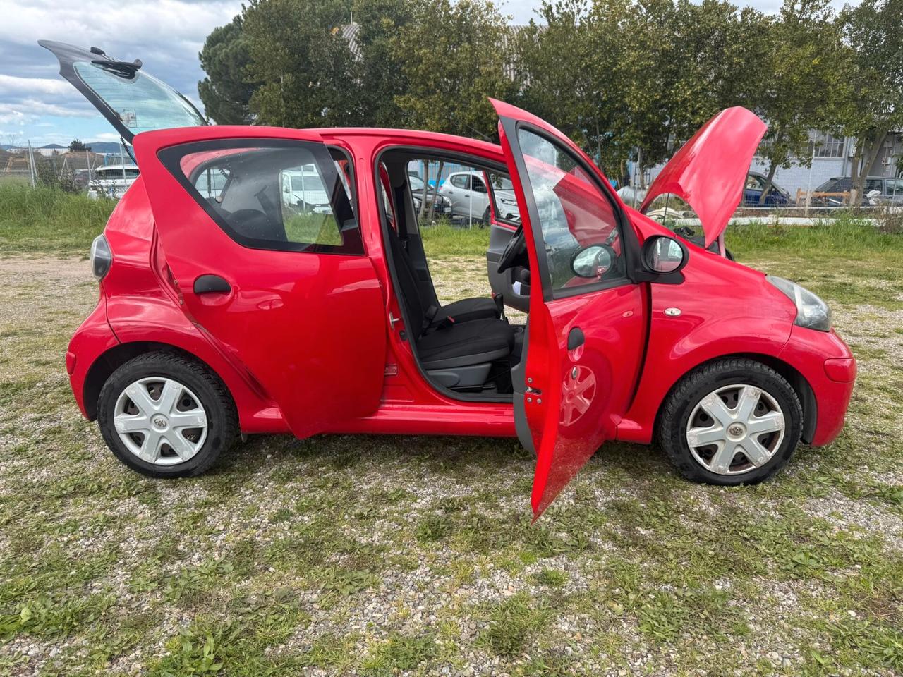 Toyota Aygo 1.0 Benz 5porte 11 SOLO 118.000 KM