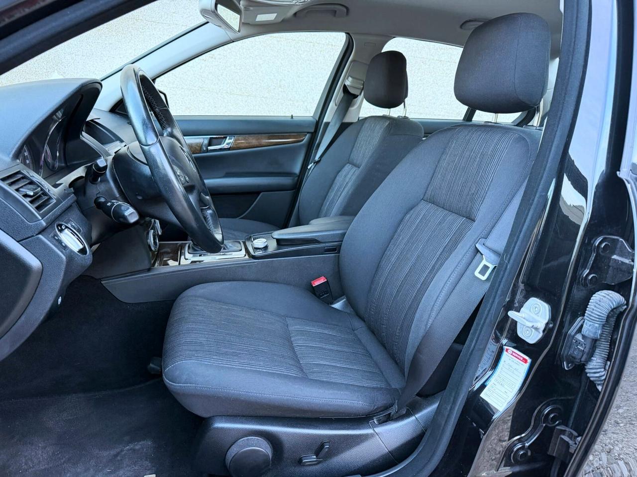 Mercedes Benz C200 Berlina 136CV SOLO 99000KM