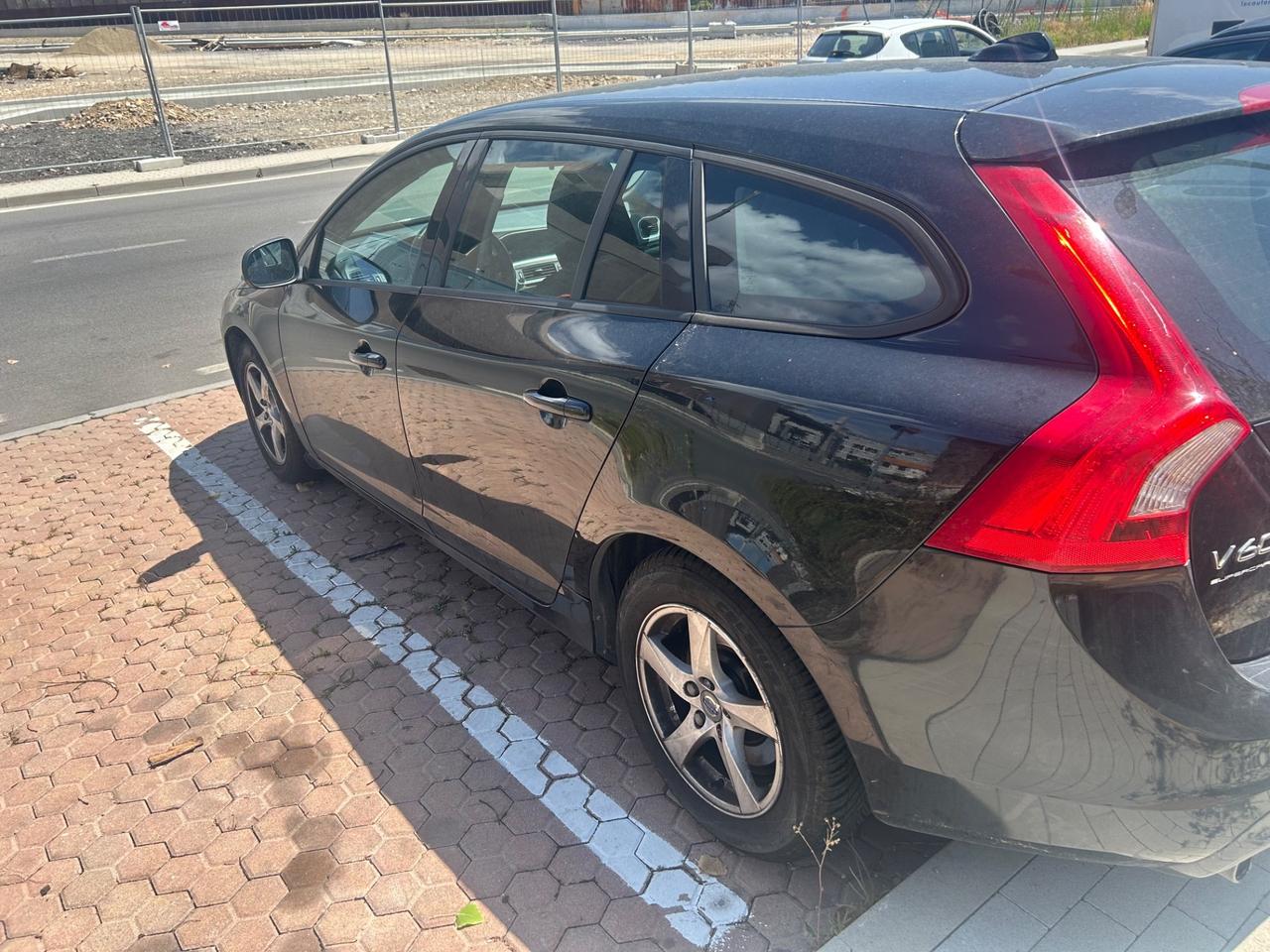 Volvo V60 D2 1.6