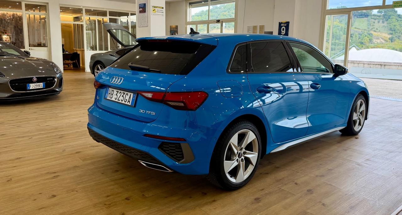 Audi A3TFSI S-Line mhev