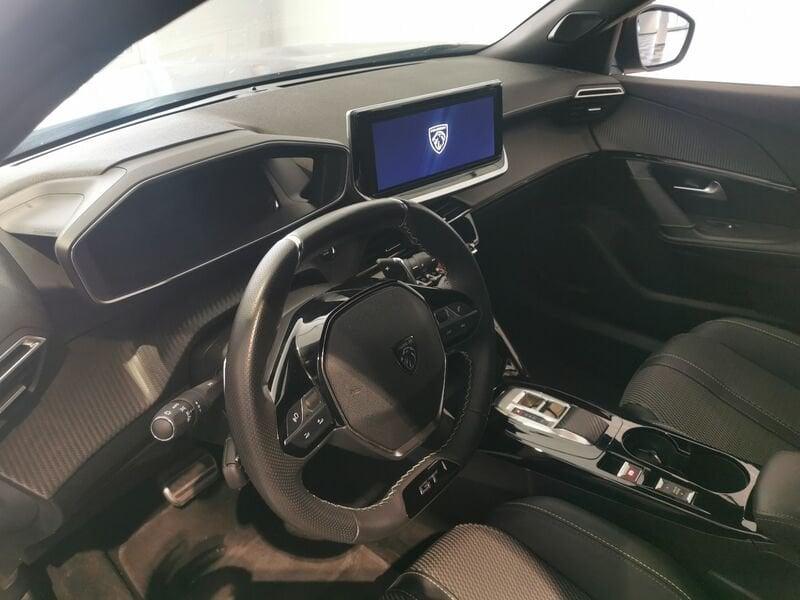 Peugeot 2008 2008 PureTech 130 S&S EAT8 GT