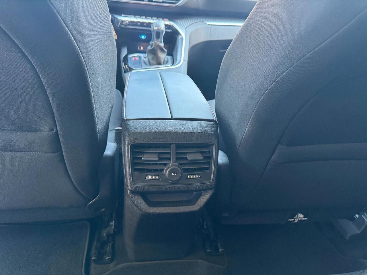PEUGEOT 3008 BlueHDi 120cv S&S ALLURE