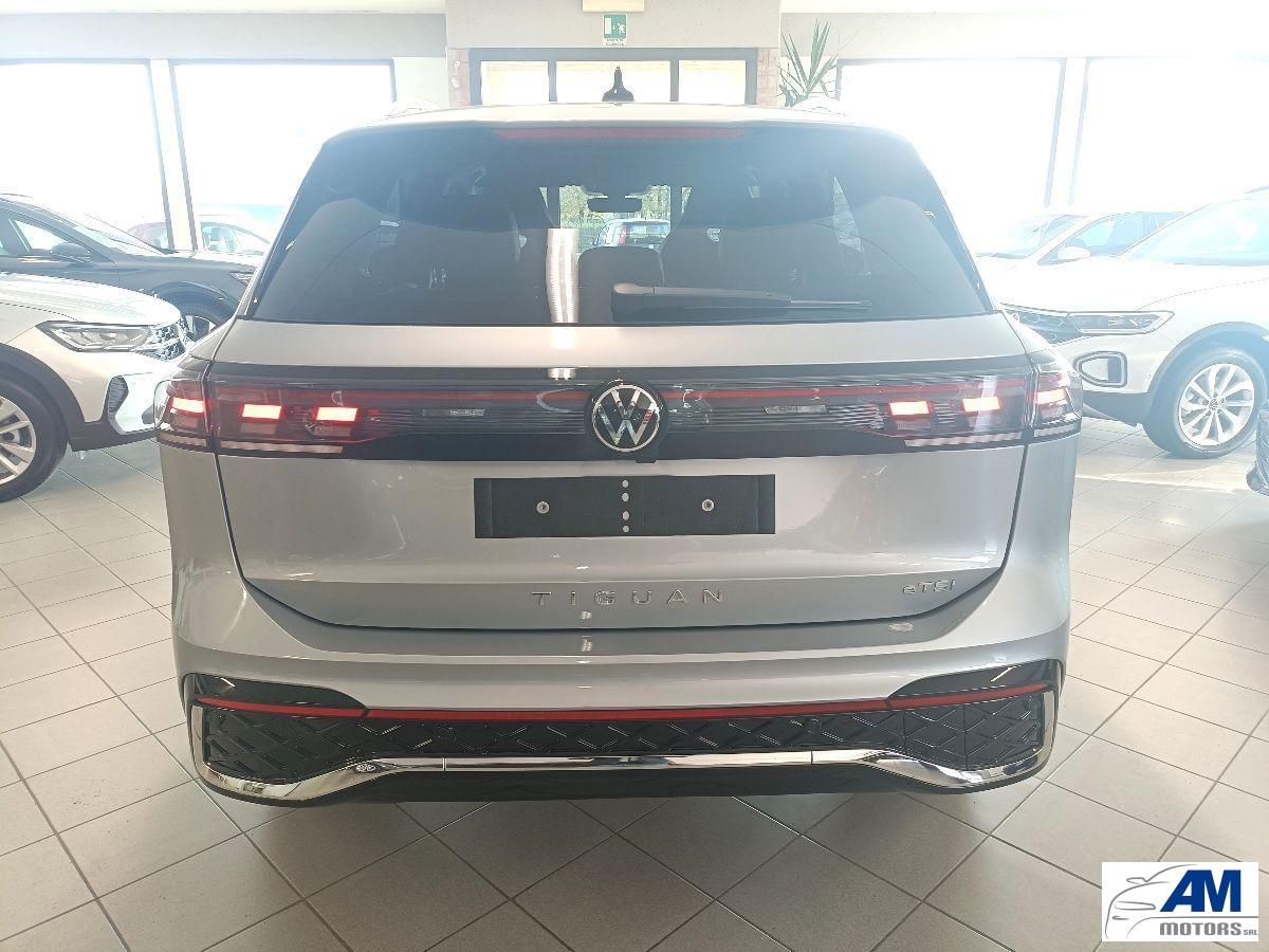 VOLKSWAGEN - Tiguan - 1.5 eTSI 150 CV EVO DSG R-Line
