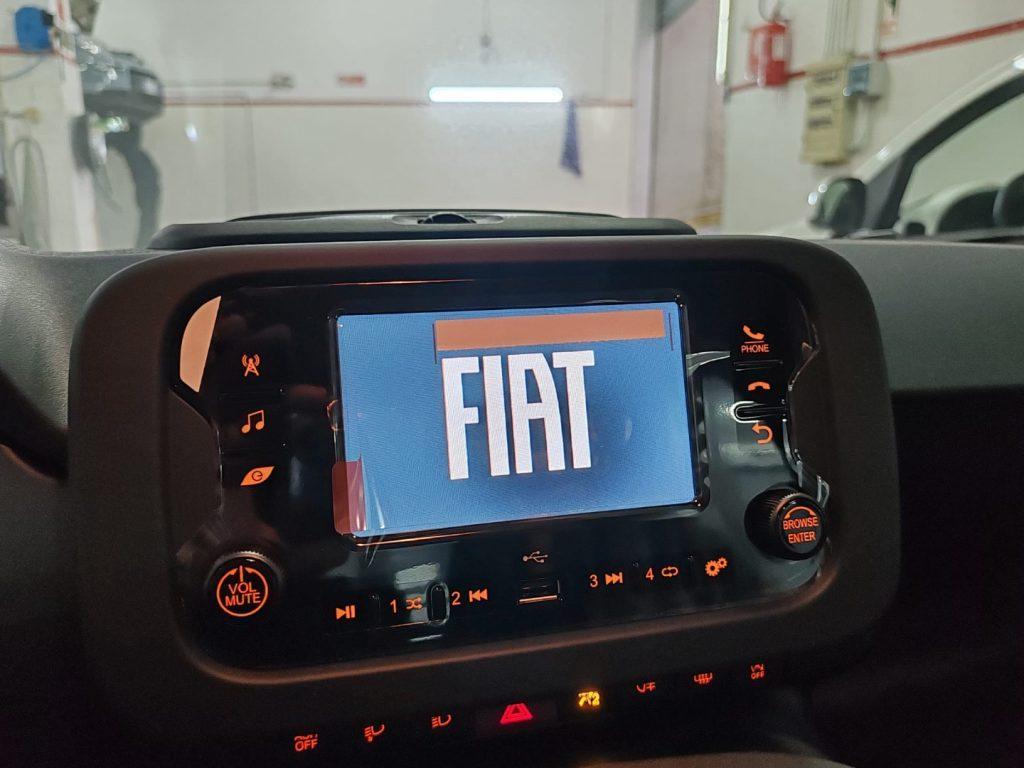 FIAT Panda 1.0 Hybrid 5 POSTI ITALIANA PREZZO REALE
