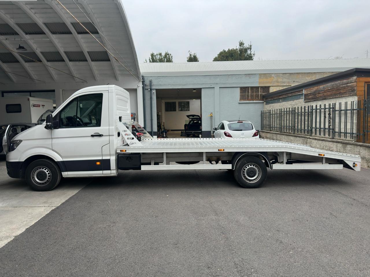 Volkswagen Crafter CARROATTREZZI 1500KG CARRO ATTREZZI