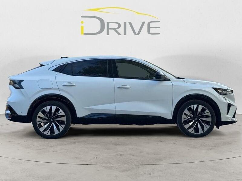 Renault Rafale Full Hybrid E-Tech200 CV Techno “BIANCO OPACO”