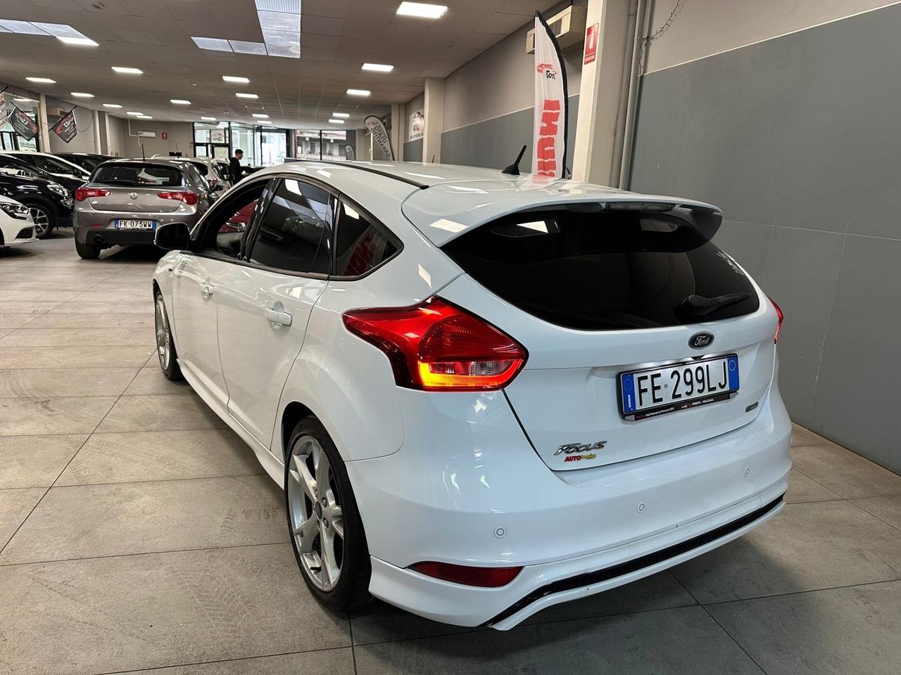 Ford Focus 1.0 EcoBoost 125 CV Start&Stop ST Line