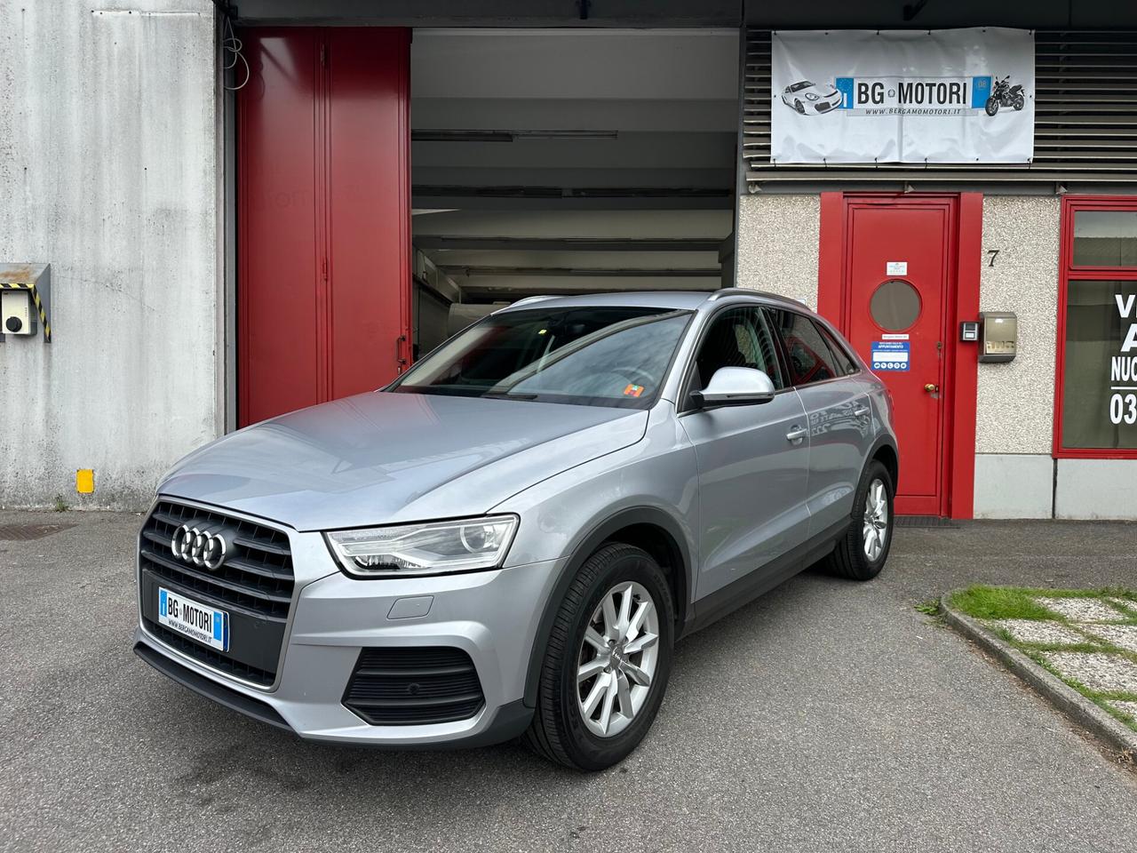 Audi Q3 2.0 tdi Business 120cv ok neopat. GARANZIA PERMUTE