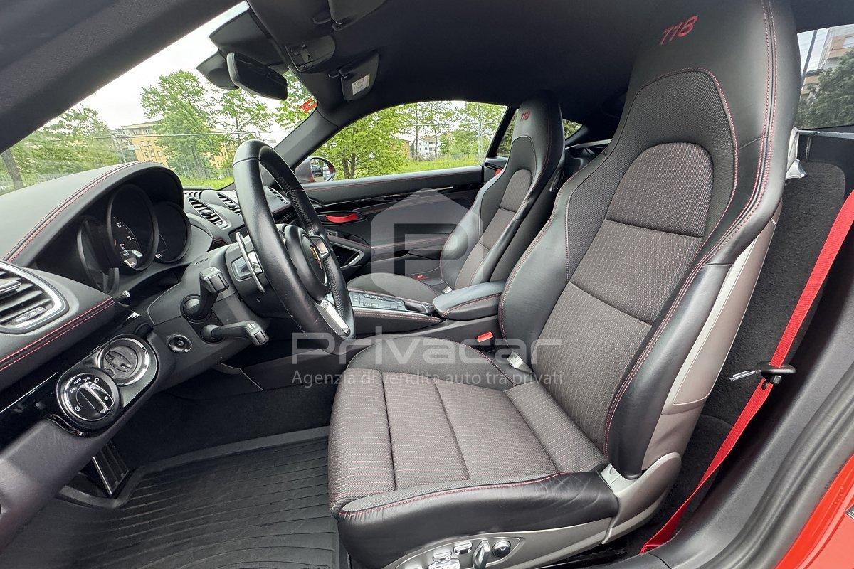 PORSCHE 718 Cayman 2.0 T