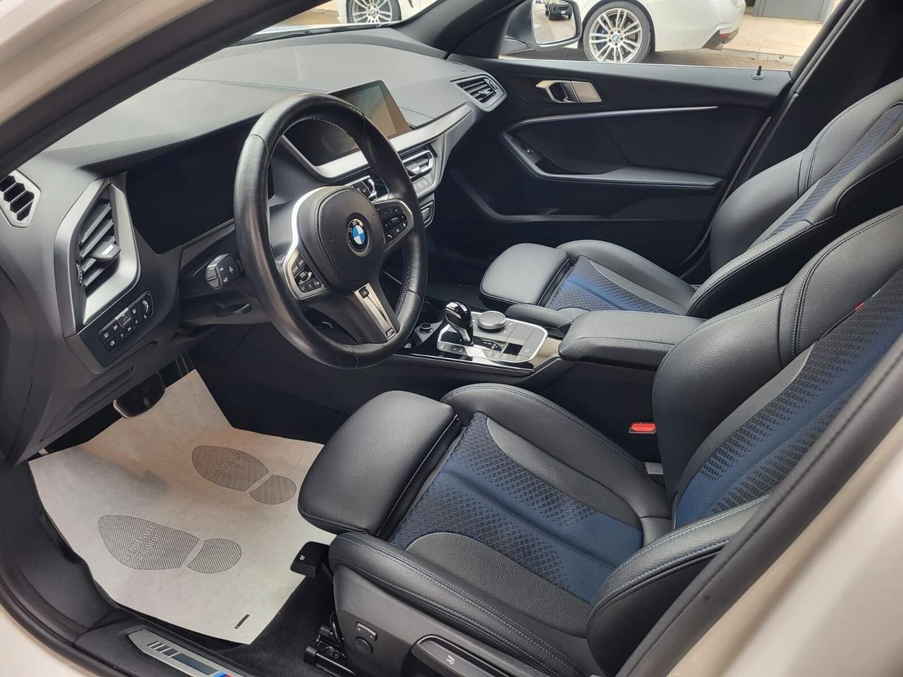 Bmw 118 D 150 Cv Automatica M-Sport+Cerchi 18 Black+Fari Led+Luci Ambiente+Retrocamera...