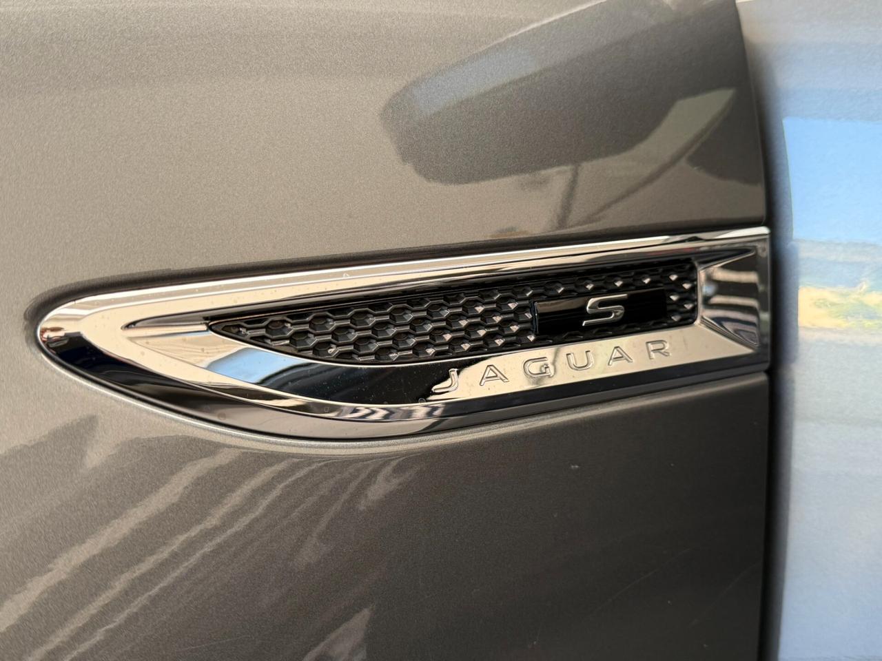 Jaguar E-Pace 2.0D 150 CV AWD aut. R-Dynamic S