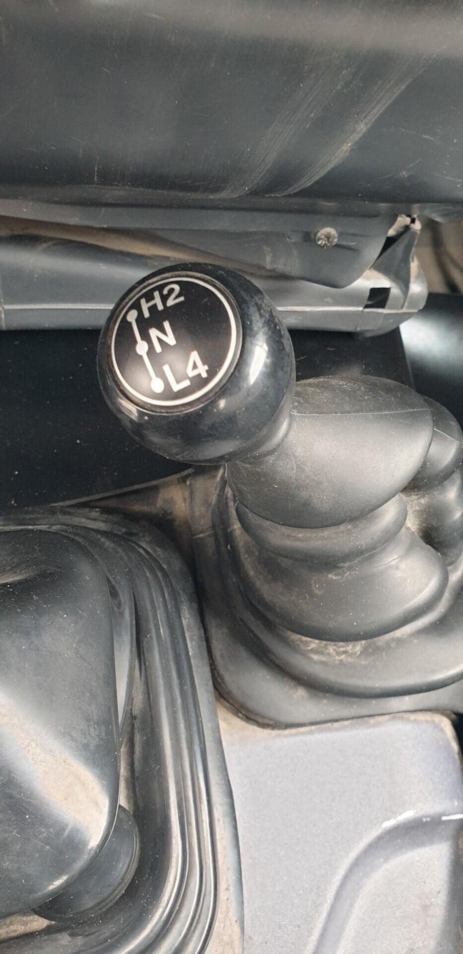 Toyota Land Cruiser 2446 TURBO DIESEL