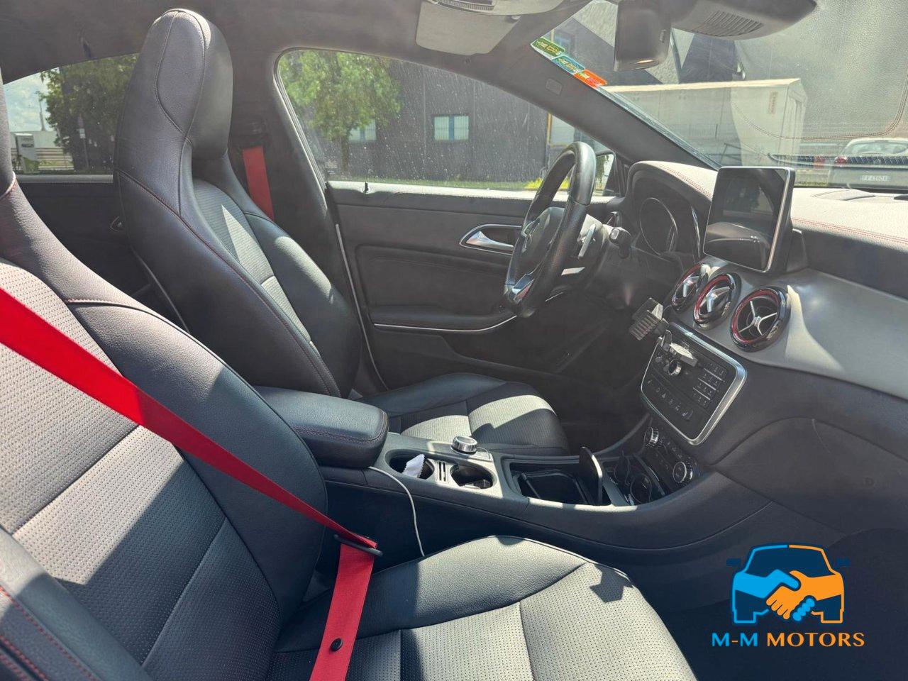 Mercedes CLA Berlina CLA 250 Premium 4matic auto