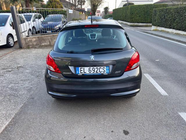 PEUGEOT 207 1.6 8V HDi 93CV 5p. Allure