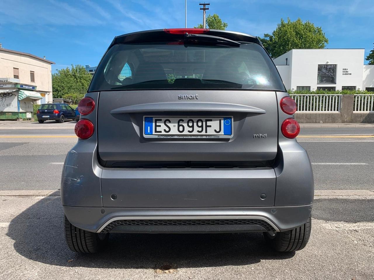Smart ForTwo 1000 52 kW MHD coupé passion