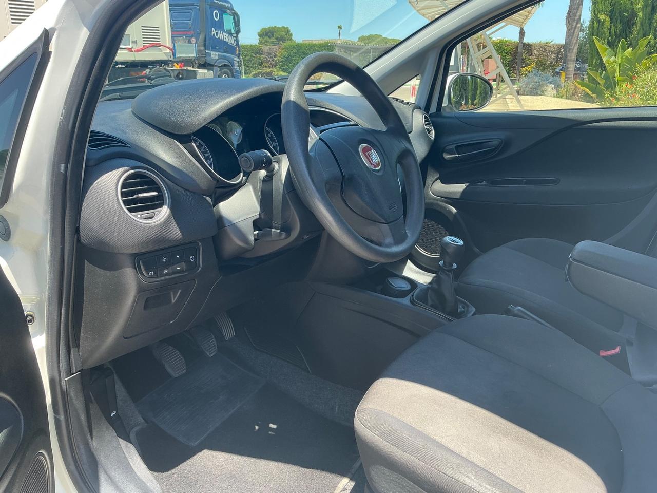 FIAT PUNTO 1.4 NATURAL POWER BENZINA E METANO 2015