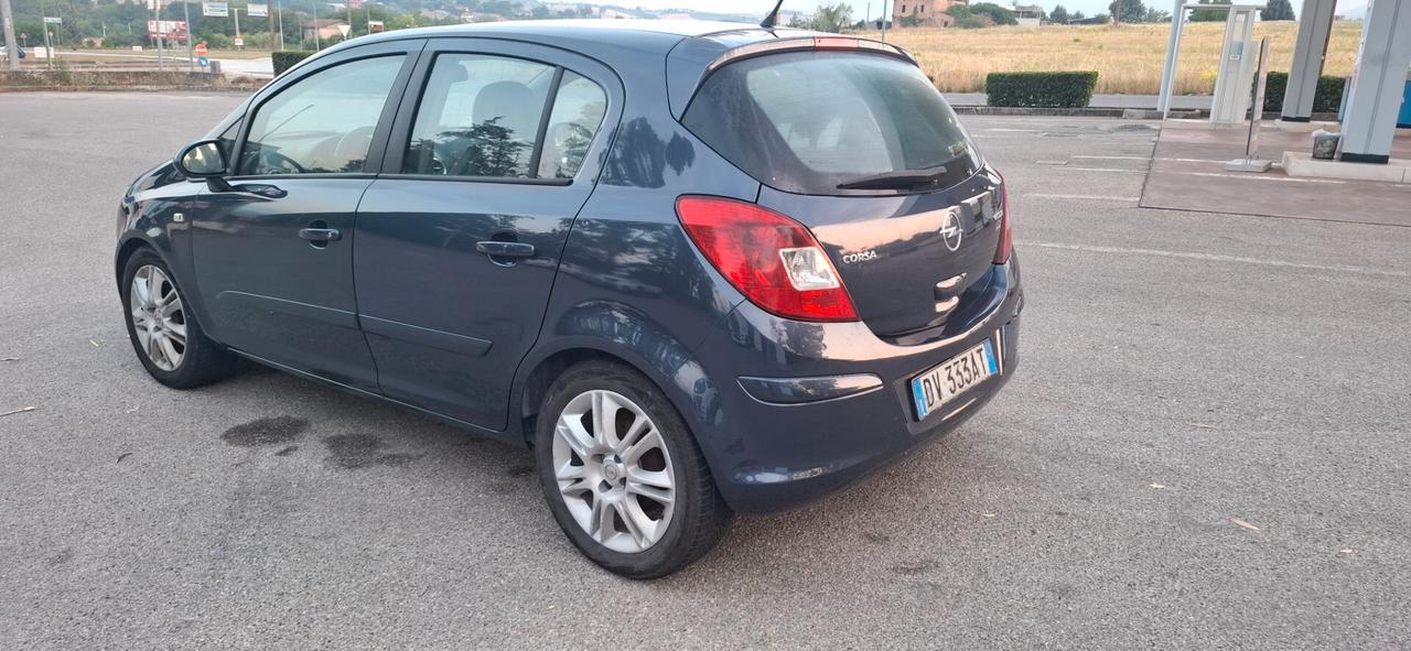 Opel Corsa 1.3 CDTI 90CV 5 porte Cosmo
