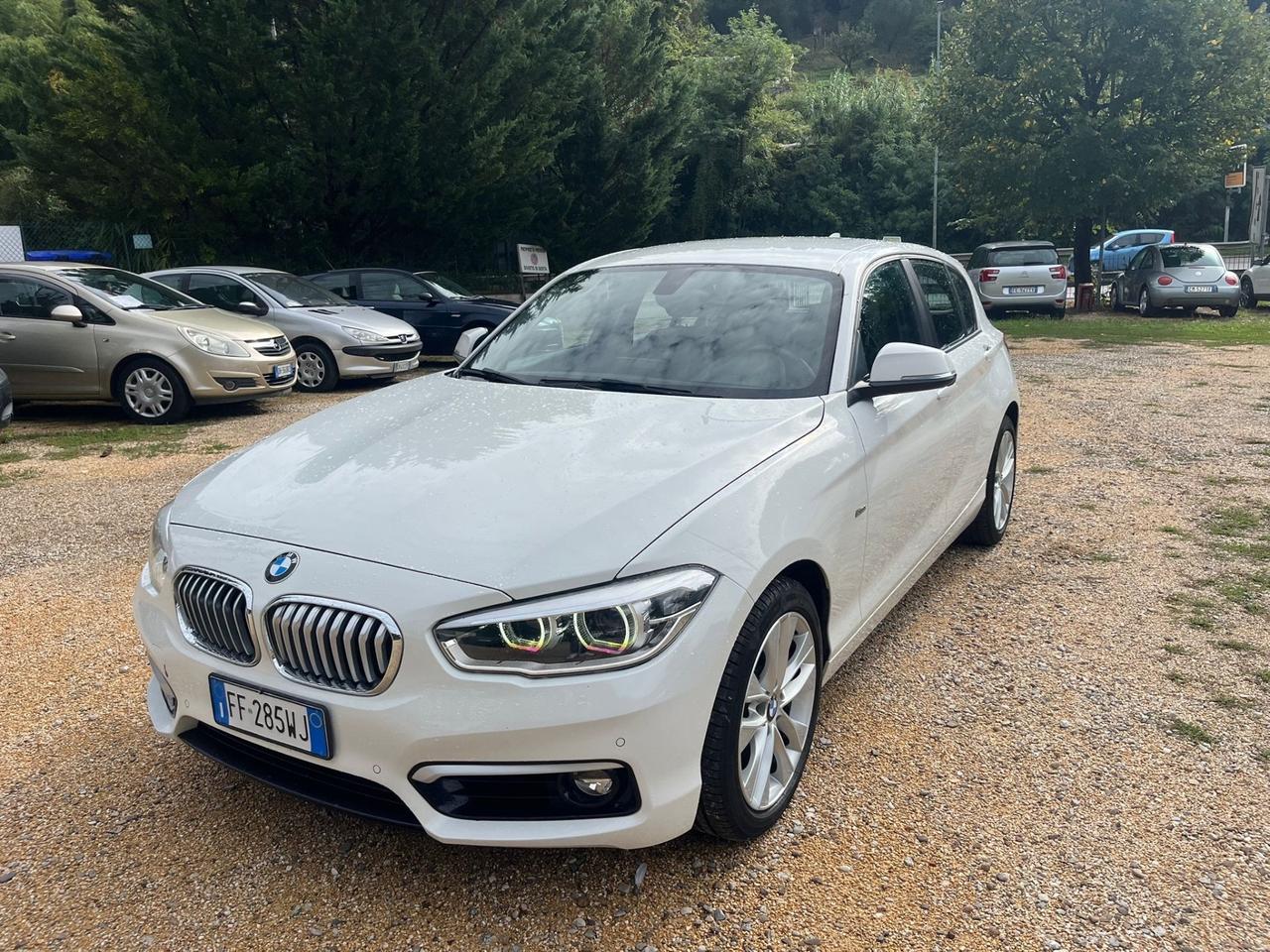Bmw 118 118d 5p. Urban