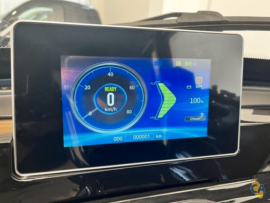 FREEDOM EVO - Macchina Senza Patente- Manubrio